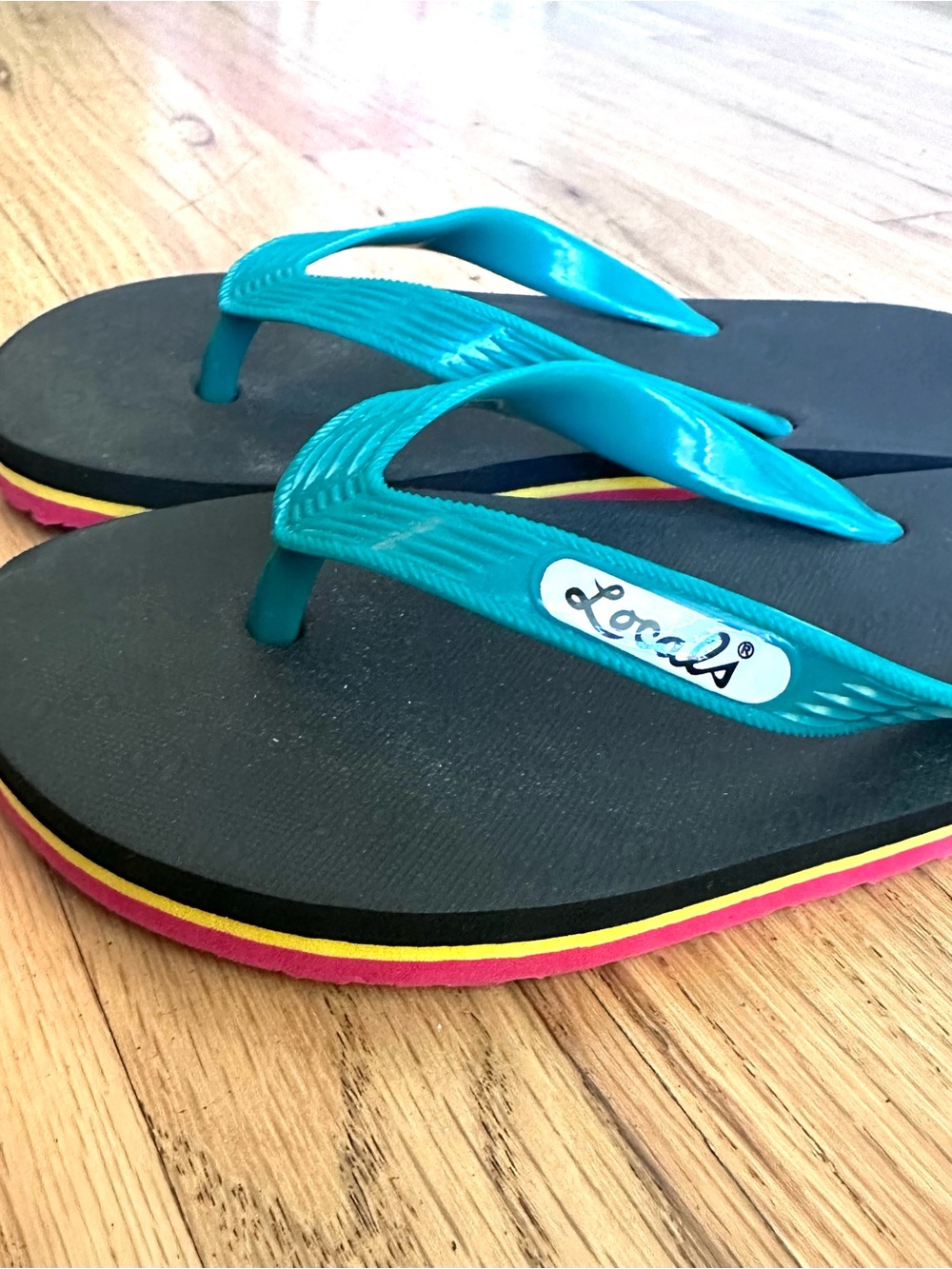 Locals Flip Flop Sandals - New